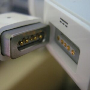 Original Apple MagSafe adapter